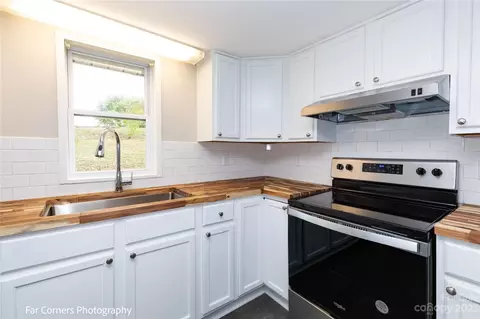 85 2nd St, Canton, NC 28716 photo 9