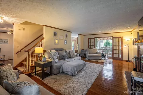 2077 E Winds Ave, Morganton, NC 28655 photo 4