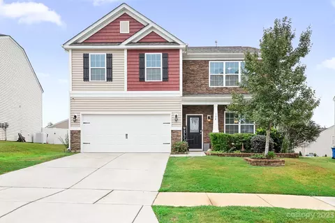 134 N Cromwell Dr, Mooresville, NC 28115