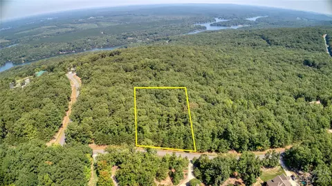 805 Sierra Trace Rd, Denton, NC 27239 photo 2