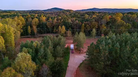 3157 W Memorial Hwy, Union Grove, NC 28689