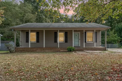 2515 Ridge Ave, Gastonia, NC 28054