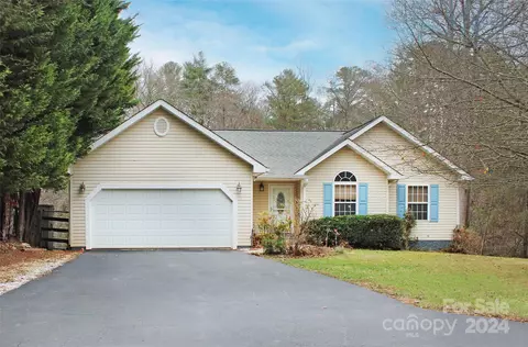 20 Double Brook Dr, Weaverville, NC 28787