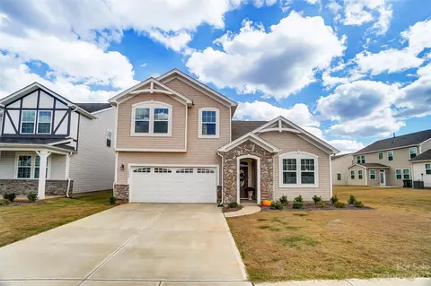 3008 Cheyney Park Dr, Charlotte, NC 28269