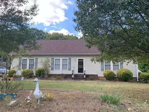 6417 Miller Rd, Kannapolis, NC 28081
