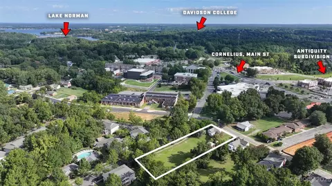 19631 Oak St, Cornelius, NC 28031