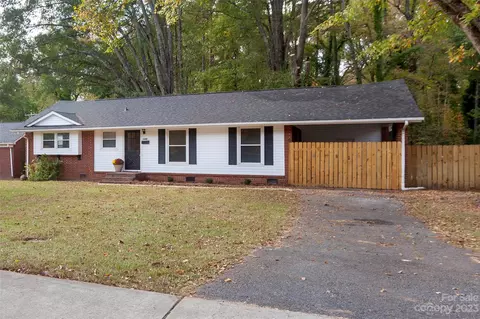 1408 Shannonhouse Dr, Charlotte, NC 28215