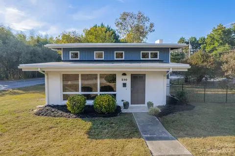 230 Summit Ave, Mount Holly, NC 28120