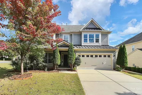 11620 Hardwood Watch Ct, Charlotte, NC 28277