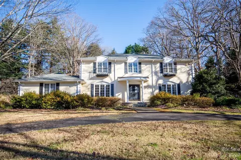 321 Saint Andrews Rd, Statesville, NC 28625