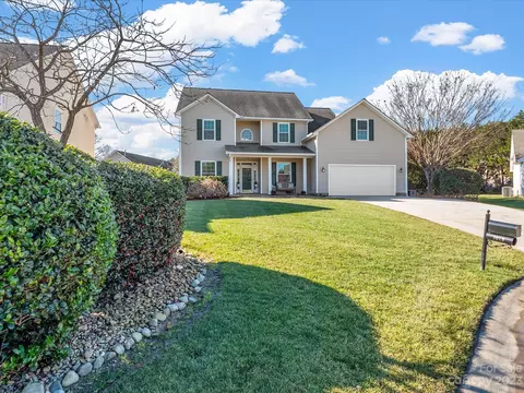 3019 Freesia Pl, Matthews, NC 28104