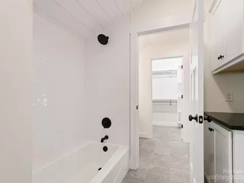 24 Oakbrook Rd, Fletcher, NC 28732 photo 22
