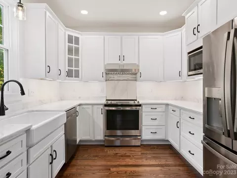 24 Oakbrook Rd, Fletcher, NC 28732 photo 10