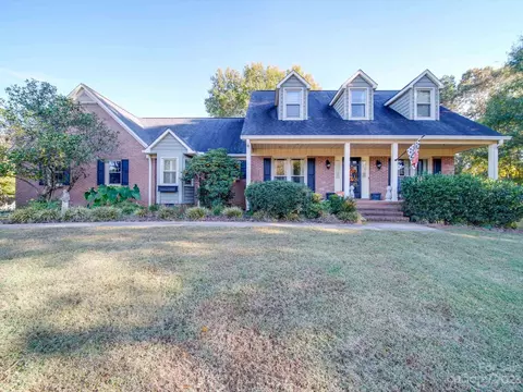 107 Wheaton Ct, Salisbury, NC 28147 photo 2