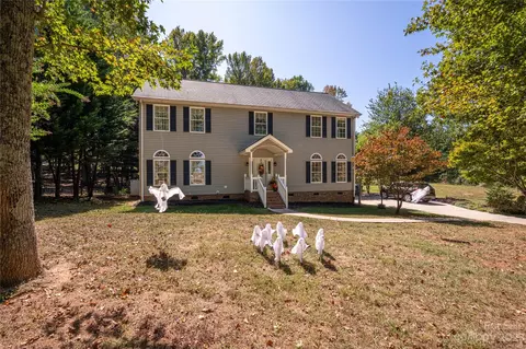 1575 Lewis Farm Rd, Kings Mountain, NC 28086