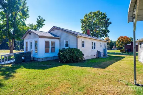 120 9th Se Ave SE, Conover, NC 28613 photo 8