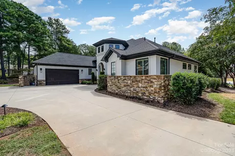 18440 John Connor Rd, Cornelius, NC 28031 photo 2