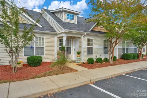 2023 Shady Pond Dr, Clover, SC 29710