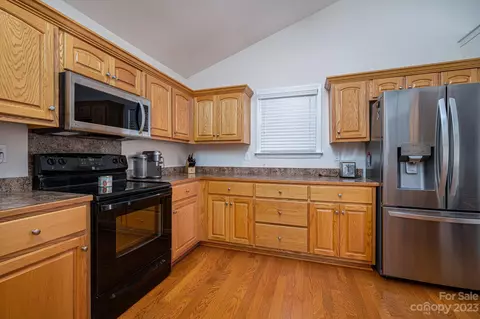 12880 Hill Pine Rd, Midland, NC 28107 photo 9