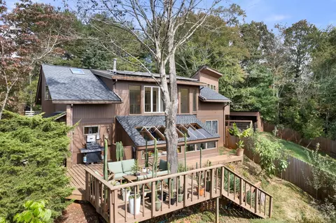 241 Curtis Miles Rd, Alexander, NC 28701