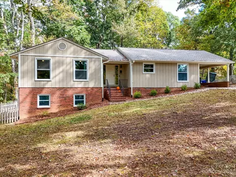 370 Pine Valley Rd, Salisbury, NC 28147