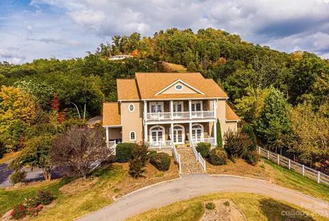 522 Mountain Creek Ln, Taylorsville, NC 28681