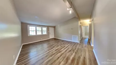 1485 Grace Ave, Lancaster, SC 29720 photo 2
