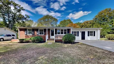 1485 Grace Ave, Lancaster, SC 29720