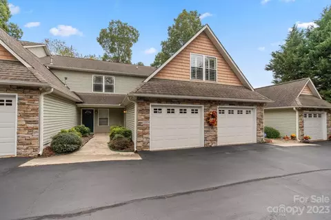 4 Rathfarnham G Rd #G, Asheville, NC 28803