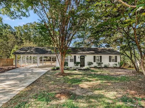 1711 Virginia St, Monroe, NC 28110