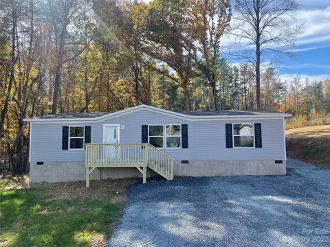 180 Perry 11 St #11, Marion, NC 28752