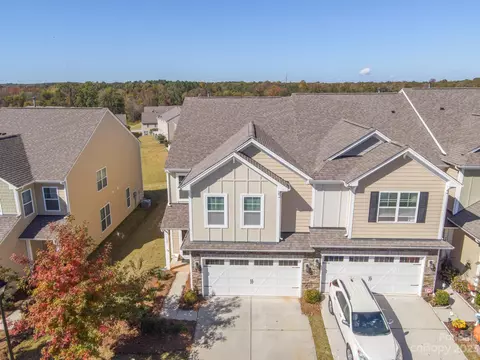 987 Pennington Dr, Lancaster, SC 29720 photo 5