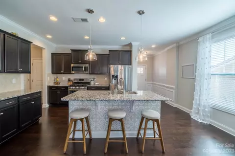 987 Pennington Dr, Lancaster, SC 29720