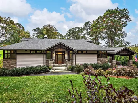 38 Stratford Rd, Asheville, NC 28804