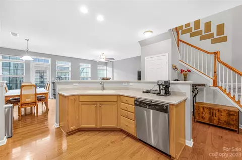8307 Viewpoint Ln, Cornelius, NC 28031 photo 5