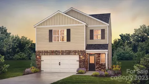 1264 37th Avenue Ne Ln NE, Hickory, NC 28601