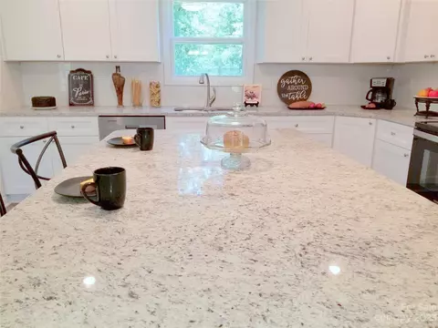 121 Hawkins Loop, Salisbury, NC 28144 photo 4