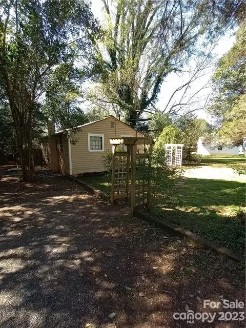 918 N Jones Ave, Rock Hill, SC 29730