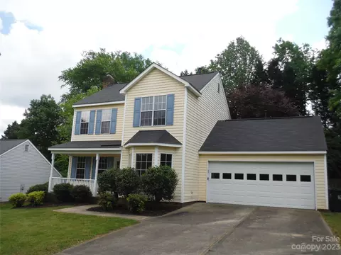 9307 Cedar River Rd, Huntersville, NC 28078