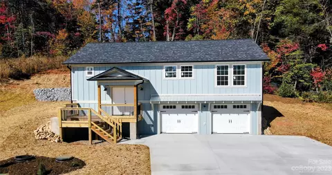 62 Mountain Springs Dr, Nebo, NC 28761