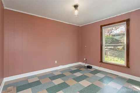 135 Markham Rd, Tryon, NC 28782 photo 9
