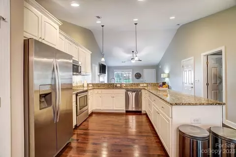 12872 Hill Pine Rd, Midland, NC 28107 photo 11