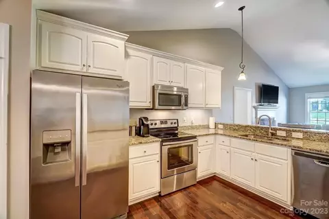 12872 Hill Pine Rd, Midland, NC 28107 photo 13