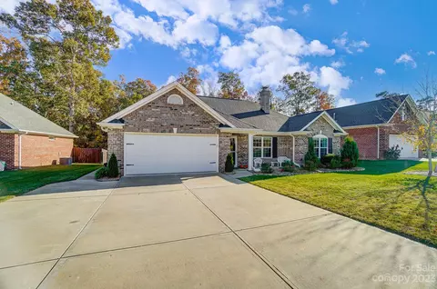 12872 Hill Pine Rd, Midland, NC 28107 photo 3