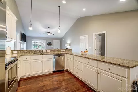 12872 Hill Pine Rd, Midland, NC 28107 photo 12