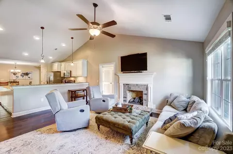 12872 Hill Pine Rd, Midland, NC 28107 photo 8