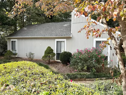 1862 Thoreau Ct, Connelly Springs, NC 28612