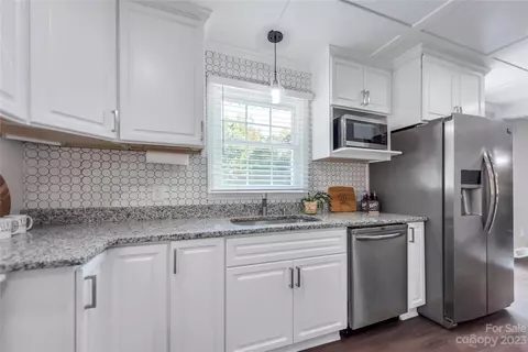 125 Devine St, Stanley, NC 28164 photo 18