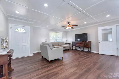125 Devine St, Stanley, NC 28164 photo 7