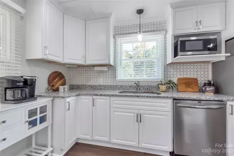 125 Devine St, Stanley, NC 28164 photo 17